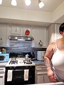 Snapshot of honeeyyy_pot chatting on 02/11/26, 07:41 honeeyyy pot online show from 02/11/26, 07:41