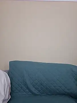 Snapshot of honeeyyy_pot chatting on 04/05/26, 07:53 honeeyyy pot online show from 04/05/26, 07:53