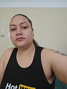 honeeyyy pot online show from 04/14/26, 07:52