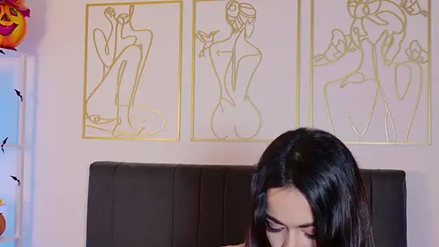 summer holiday online show from 10/26/25, 08:59