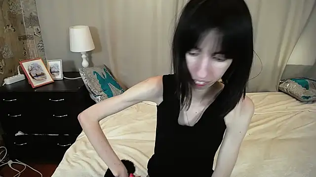 Snapshot of Unusual_G chatting on 03/15/25, 12:24 Unusual G online show from 03/15/25, 12:24