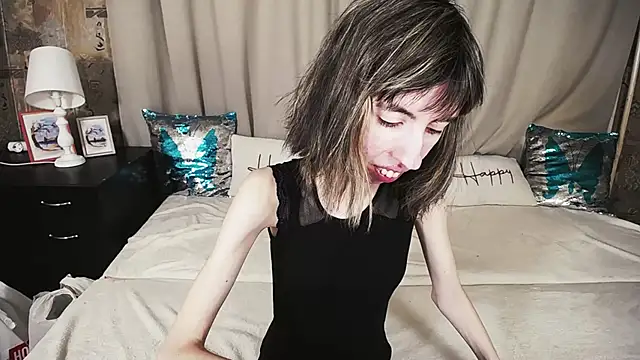 Snapshot of Unusual_G chatting on 12/01/25, 06:25 Unusual G online show from 12/01/25, 06:25