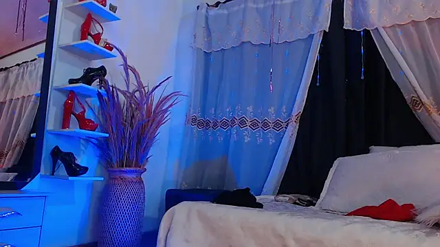 KorayRoussel online show from 12/22/25, 01:55