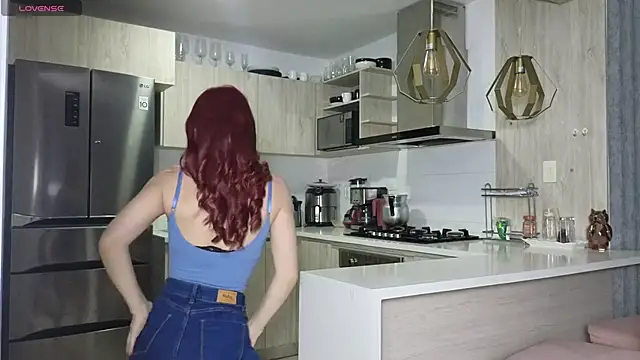 Snapshot of xalicesfantasyx chatting on 03/10/25, 10:39 xalicesfantasyx online show from 03/10/25, 10:39