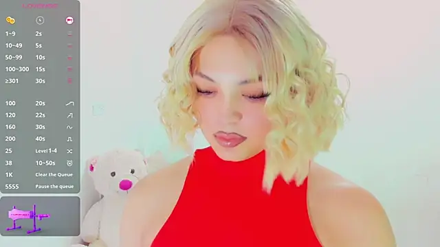 Emmaa Saenz  online show from 03/04/26, 11:23