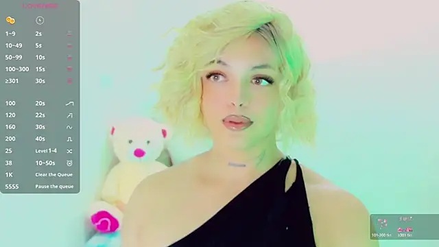 Emmaa Saenz  online show from 03/15/26, 12:06