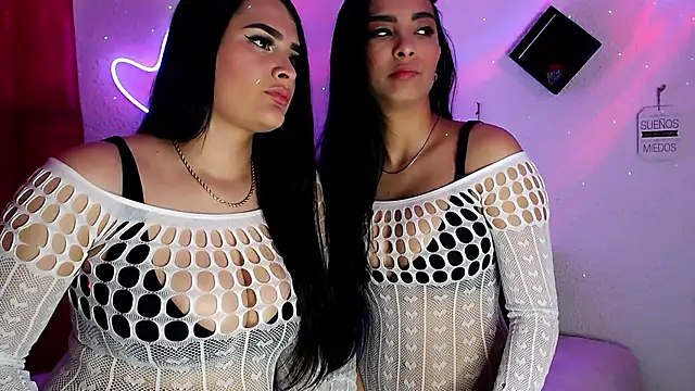 agatha lovee online show from 03/07/25, 06:11