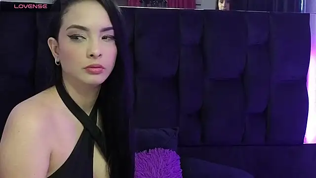 agatha lovee online show from 07/18/26, 06:38