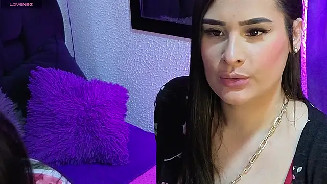 Snapshot of agatha_lovee chatting on 03/04/26, 06:26 agatha lovee online show from 03/04/26, 06:26