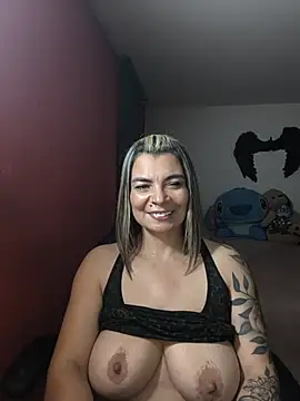 charlotedoll online show from 06/19/26, 12:49