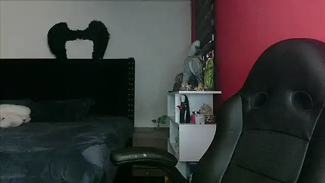 charlotedoll online show from 11/14/25, 03:10