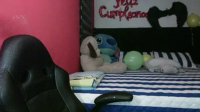 charlotedoll online show from 04/24/26, 02:46