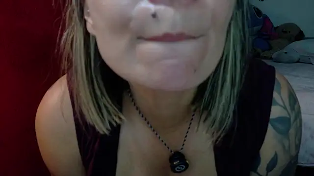 charlotedoll online show from 06/07/26, 10:09