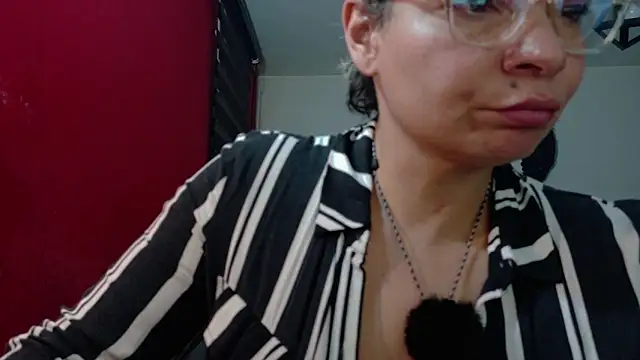 charlotedoll online show from 05/16/26, 02:43