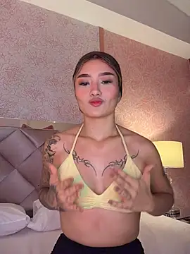 Arianavillada online show from 05/28/26, 03:47