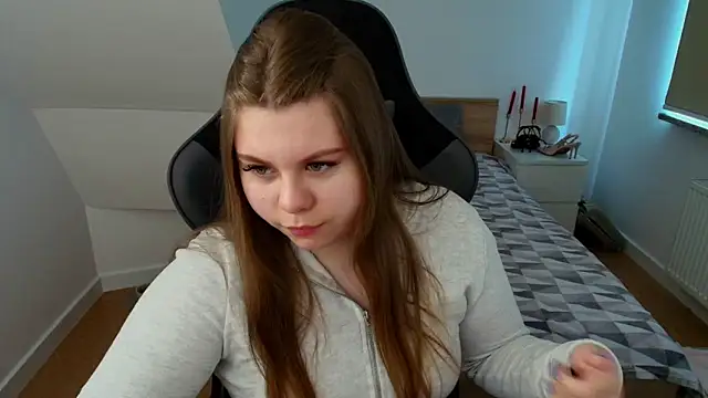 AbbyPleasure online show from 04/20/26, 10:18