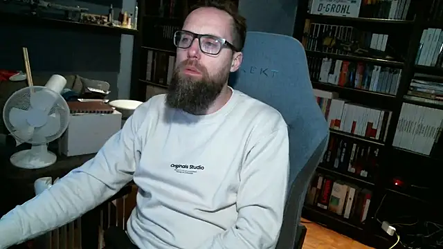 MeSteff online show from 12/13/24, 11:39