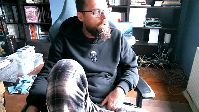 MeSteff online show from 11/09/25, 08:18