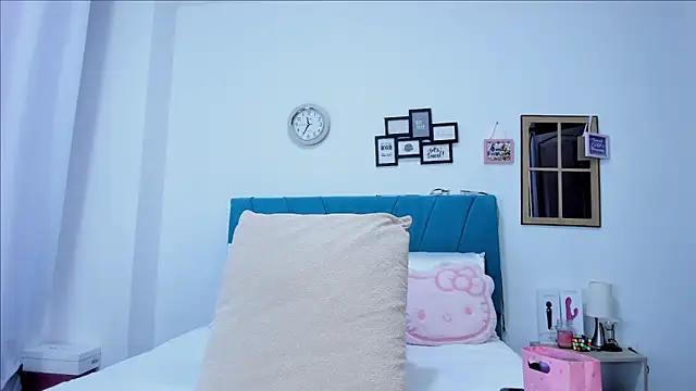 kamila lopez online show from 03/02/26, 08:49