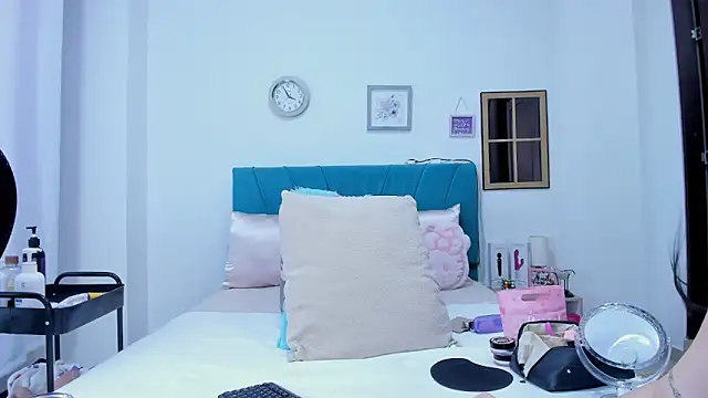 kamila lopez online show from 03/15/26, 09:00