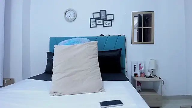 kamila lopez online show from 02/08/26, 07:22