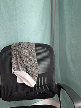 Snapshot of CharismaaBanx chatting on 02/16/25, 06:21 CharismaaBanx online show from 02/16/25, 06:21