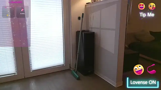 Snapshot of Hot_ToyBoy6974 chatting on 03/11/25, 06:41 Hot ToyBoy6974 online show from 03/11/25, 06:41