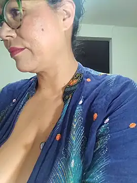 naughty doll horny online show from 02/17/26, 08:44