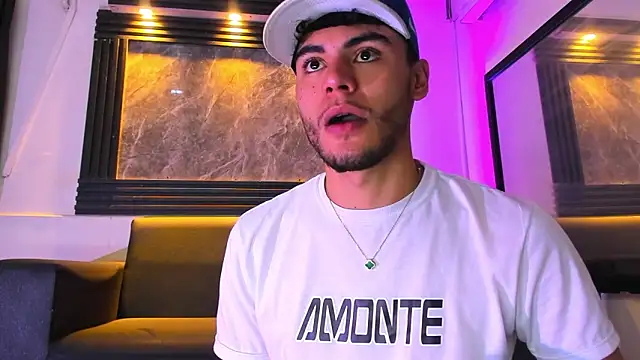 liam genner  online show from 10/13/25, 08:21