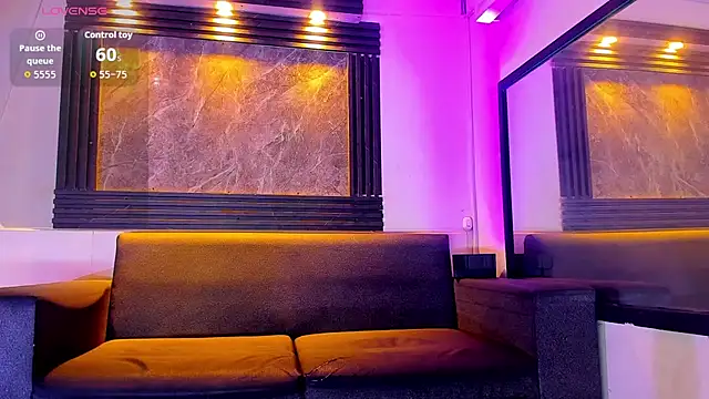 liam genner  online show from 10/18/25, 08:00