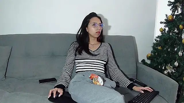 Katalleya jyj online show from 11/26/25, 03:01