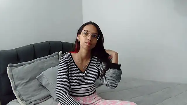 Katalleya jyj online show from 01/18/26, 07:06