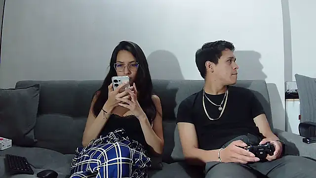 Katalleya jyj online show from 10/14/25, 02:23