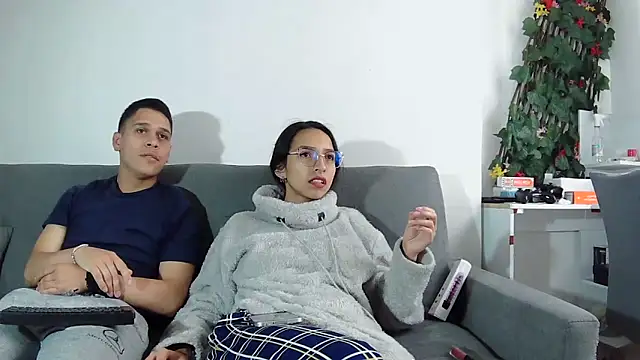 Katalleya jyj online show from 10/31/25, 04:03