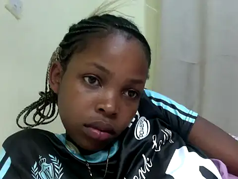 Snapshot of queen-sasha chatting on 02/20/26, 08:44 queen-sasha online show from 02/20/26, 08:44