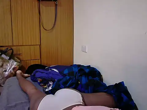 Snapshot of queen-sasha chatting on 09/09/25, 06:23 queen-sasha online show from 09/09/25, 06:23