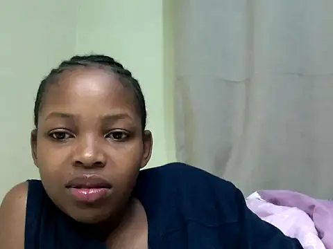queen-sasha online show from 05/13/26, 12:39