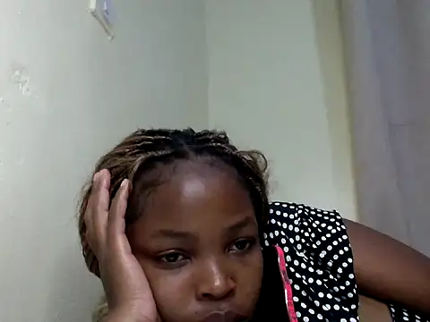 Snapshot of queen-sasha chatting on 07/11/26, 09:37 queen-sasha online show from 07/11/26, 09:37
