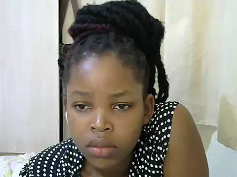 Snapshot of queen-sasha chatting on 03/20/25, 10:21 queen-sasha online show from 03/20/25, 10:21