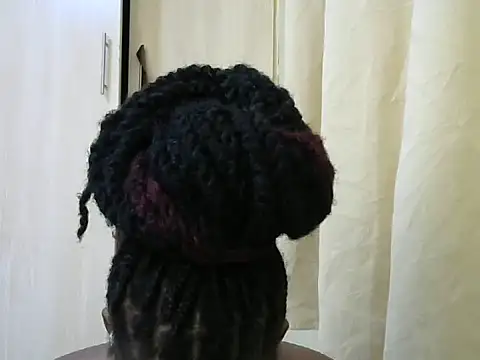Snapshot of queen-sasha chatting on 03/16/25, 01:17 queen-sasha online show from 03/16/25, 01:17