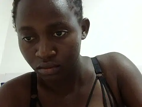 Seeexxxy-bree online show from 04/08/26, 10:06