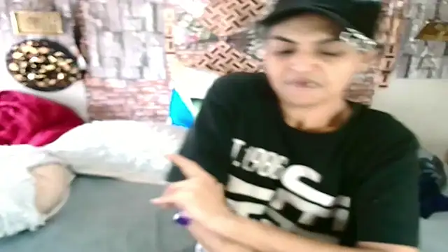 Indian Blaze00 online show from 10/29/25, 09:52