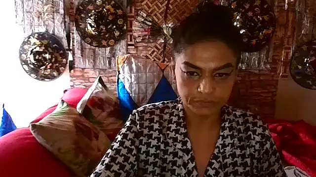 Indian Blaze00 online show from 10/19/25, 08:39