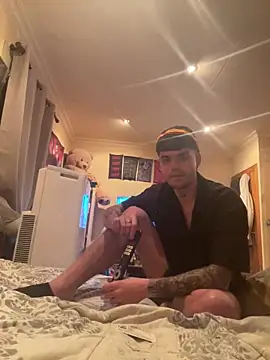 Darylpollalarga online show from 12/21/25, 01:52