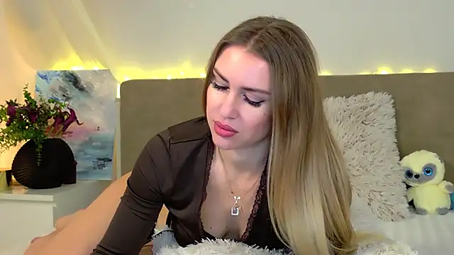 LuisaSin online show from 01/16/26, 07:56