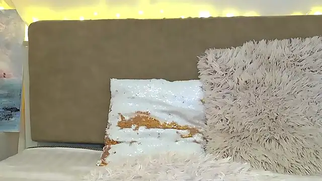 LuisaSin online show from 01/17/26, 07:34