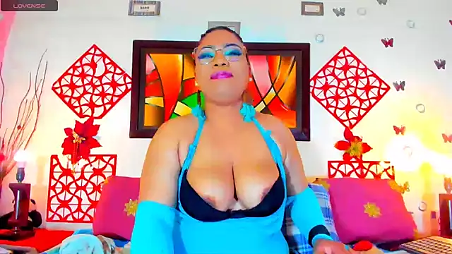 SQUIRTBRUNETE online show from 03/17/26, 10:46