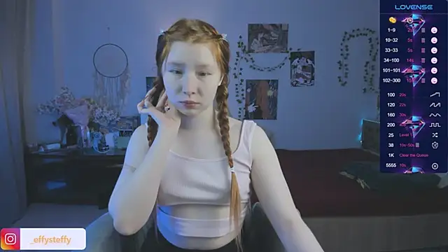 CallMeEffy1 online show from 11/30/25, 06:41