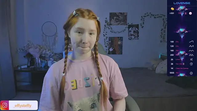 CallMeEffy1 online show from 11/21/25, 08:19