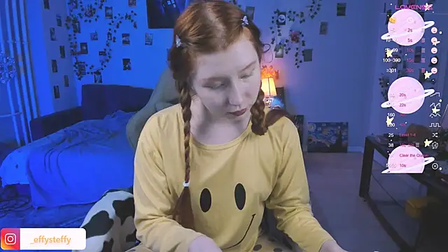 CallMeEffy1 online show from 10/25/25, 08:09